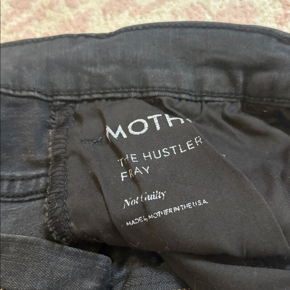 MOTHER The Hustler Fray Jeans in Black - Picture 5 of 8